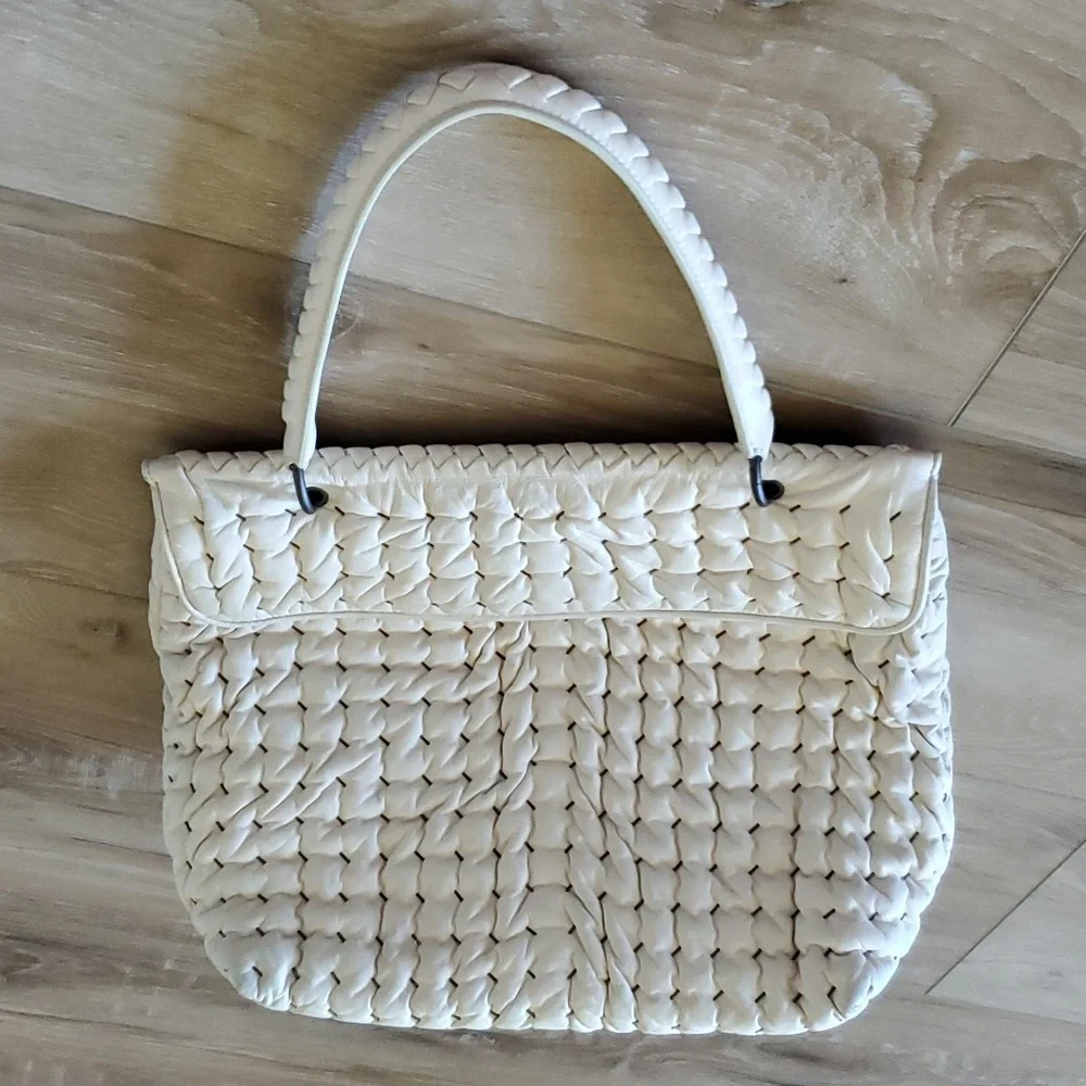 EUC Bottega Veneta Quiet Luxury Bag - Picture 3 of 16